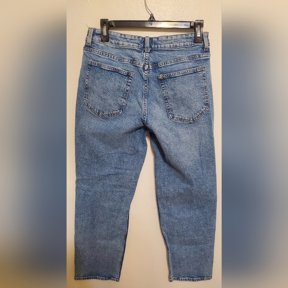 H&M Blue Jeans - Picture 2 of 3